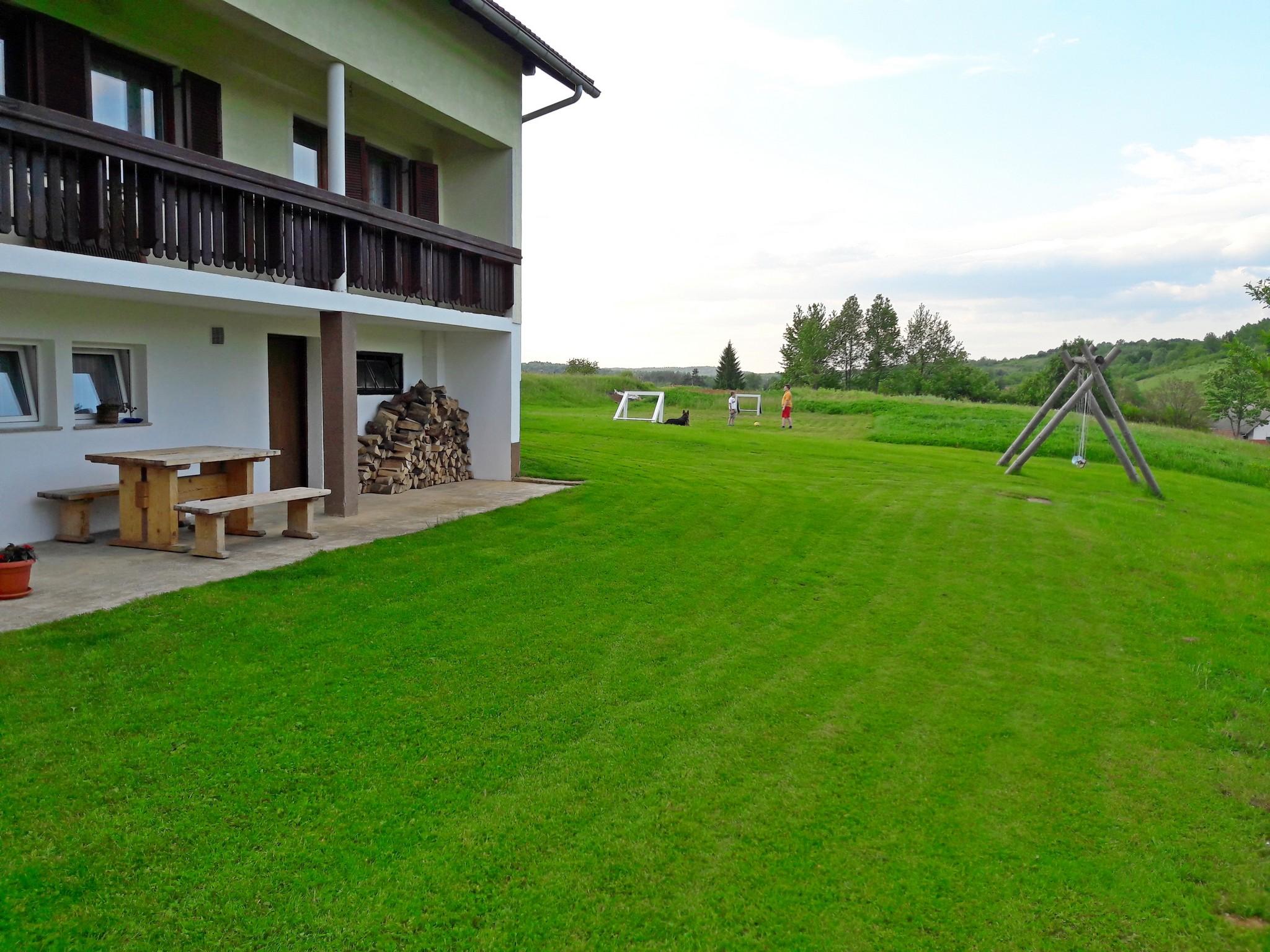 House Josipa Hotel Rakovica Exterior foto