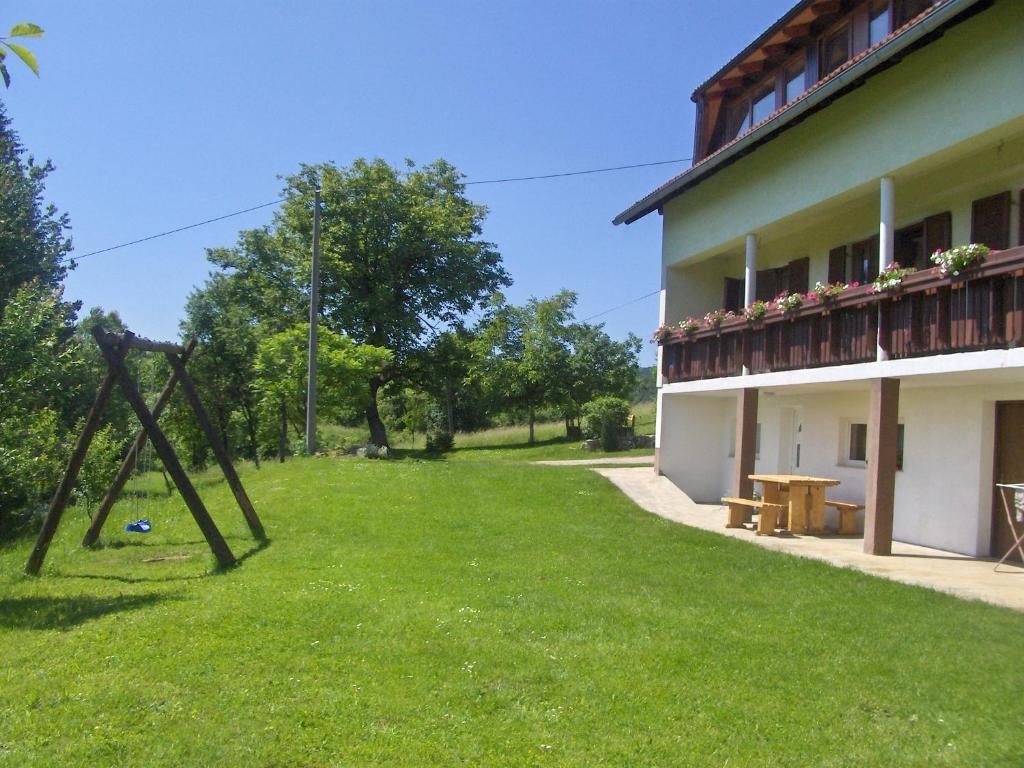 House Josipa Hotel Rakovica Exterior foto
