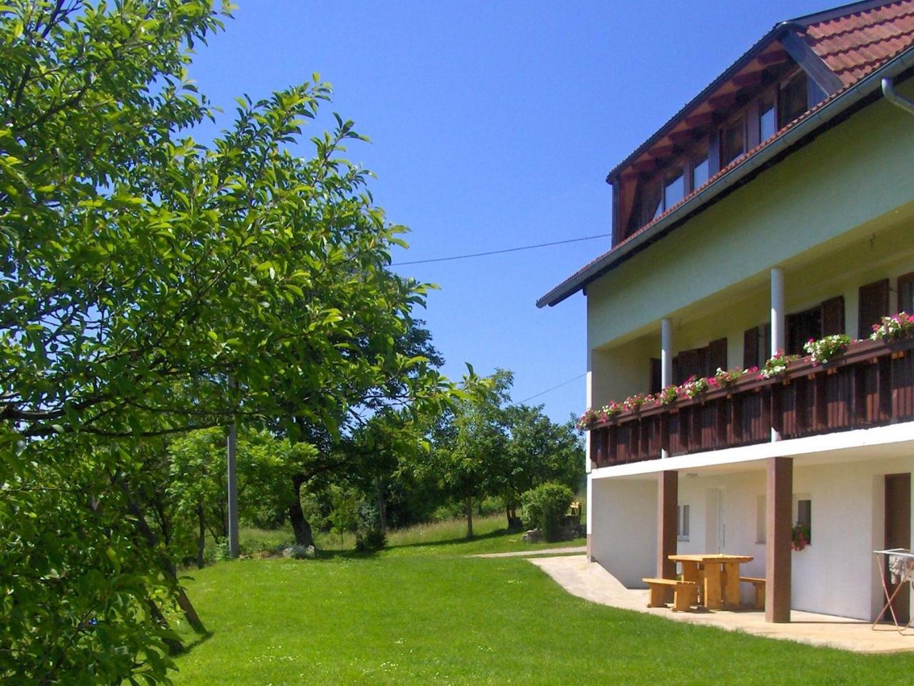 House Josipa Hotel Rakovica Exterior foto